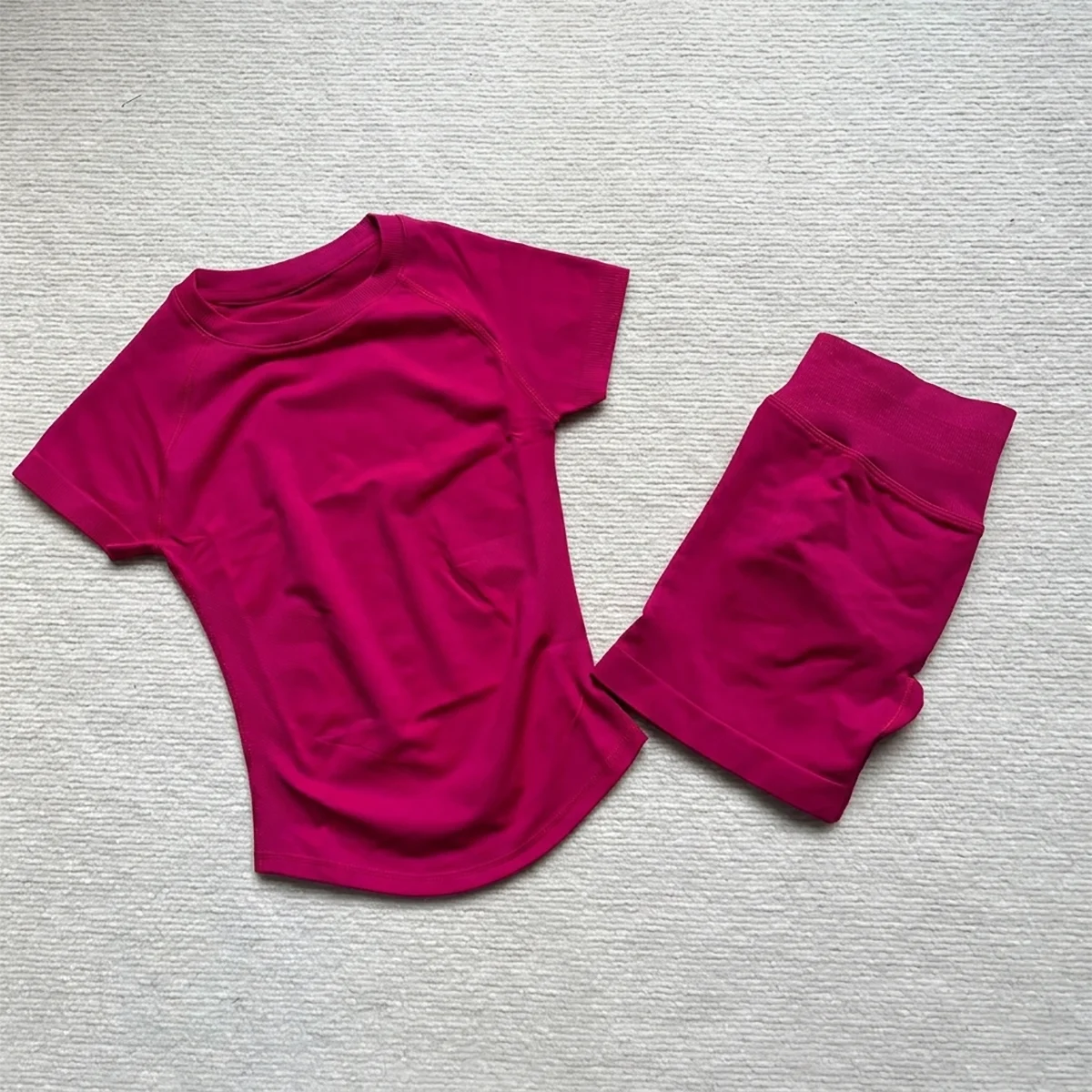 Gym Shirt Shorts 2-Piece Gym Set Women Seamless Raglan Sleeve Top And 4.5" Ribbed Waistband Shorts Fitness 2pcs Workout Set