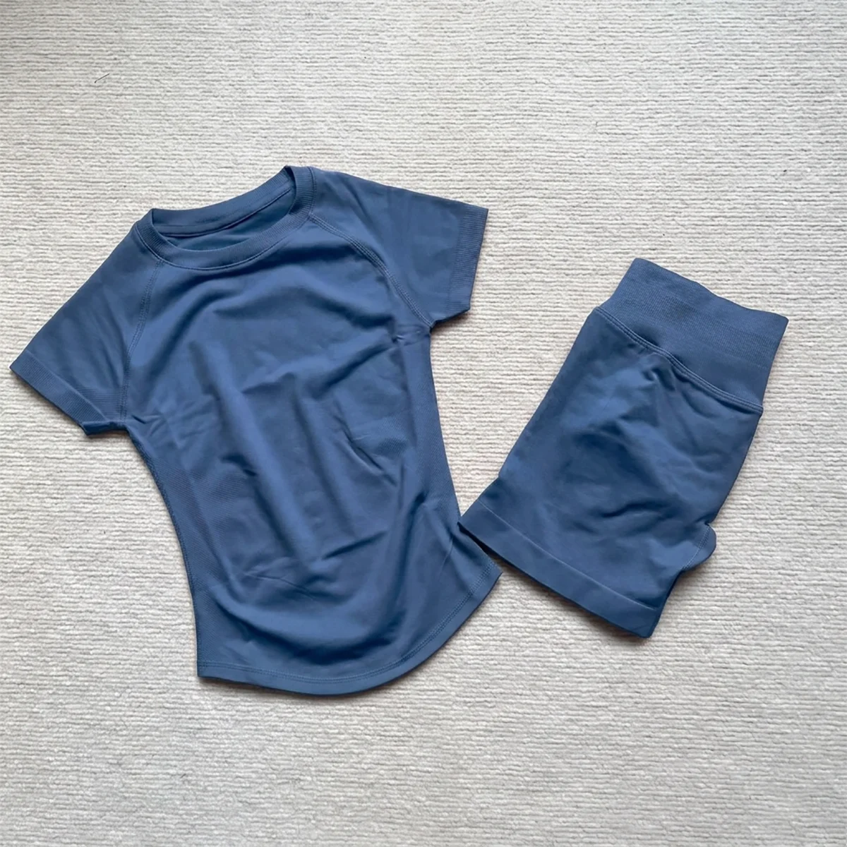 Gym Shirt Shorts 2-Piece Gym Set Women Seamless Raglan Sleeve Top And 4.5" Ribbed Waistband Shorts Fitness 2pcs Workout Set