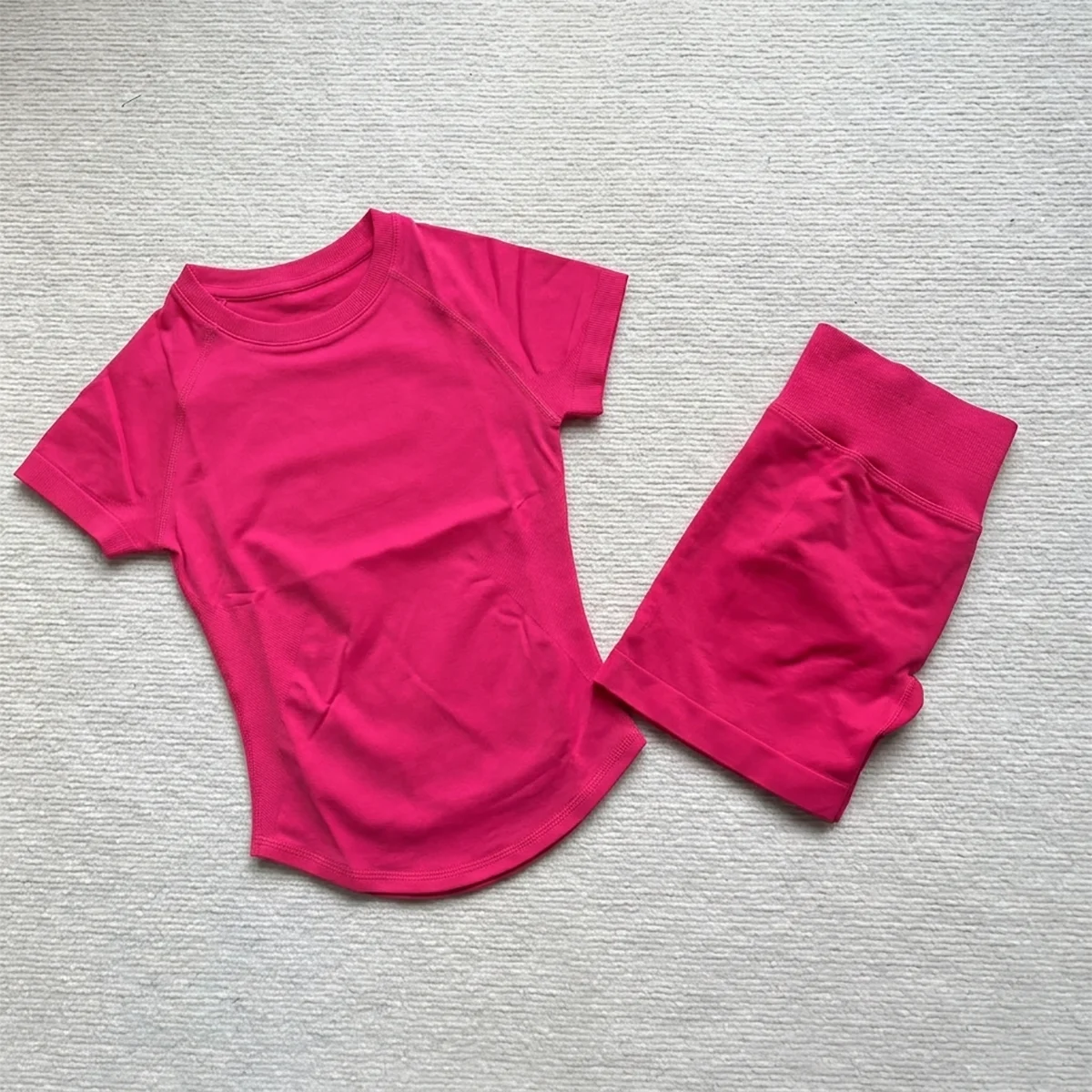Gym Shirt Shorts 2-Piece Gym Set Women Seamless Raglan Sleeve Top And 4.5" Ribbed Waistband Shorts Fitness 2pcs Workout Set