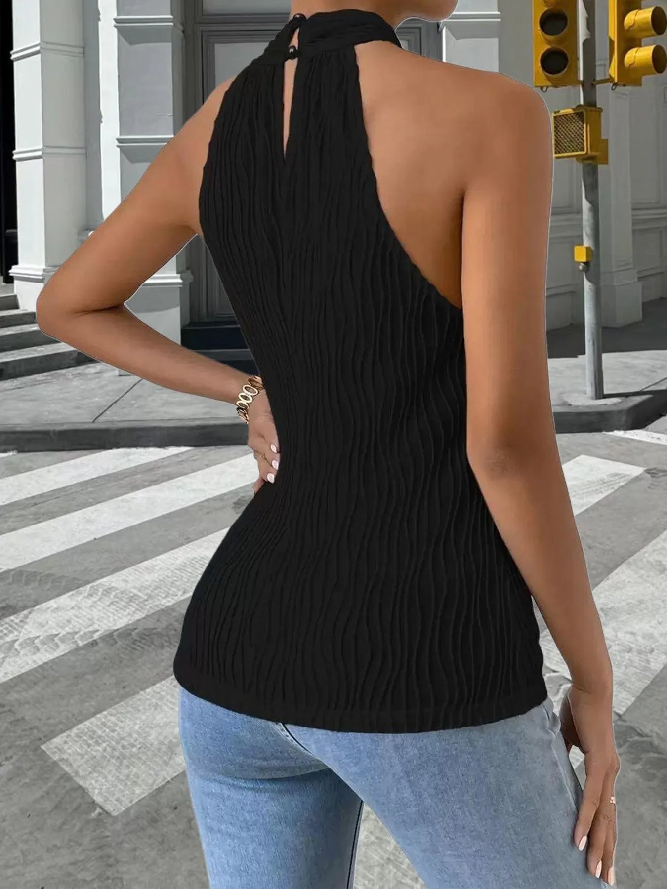 2026 Summer New Women's Sexy Off-the-shoulder Wavy Plain Color Camisole