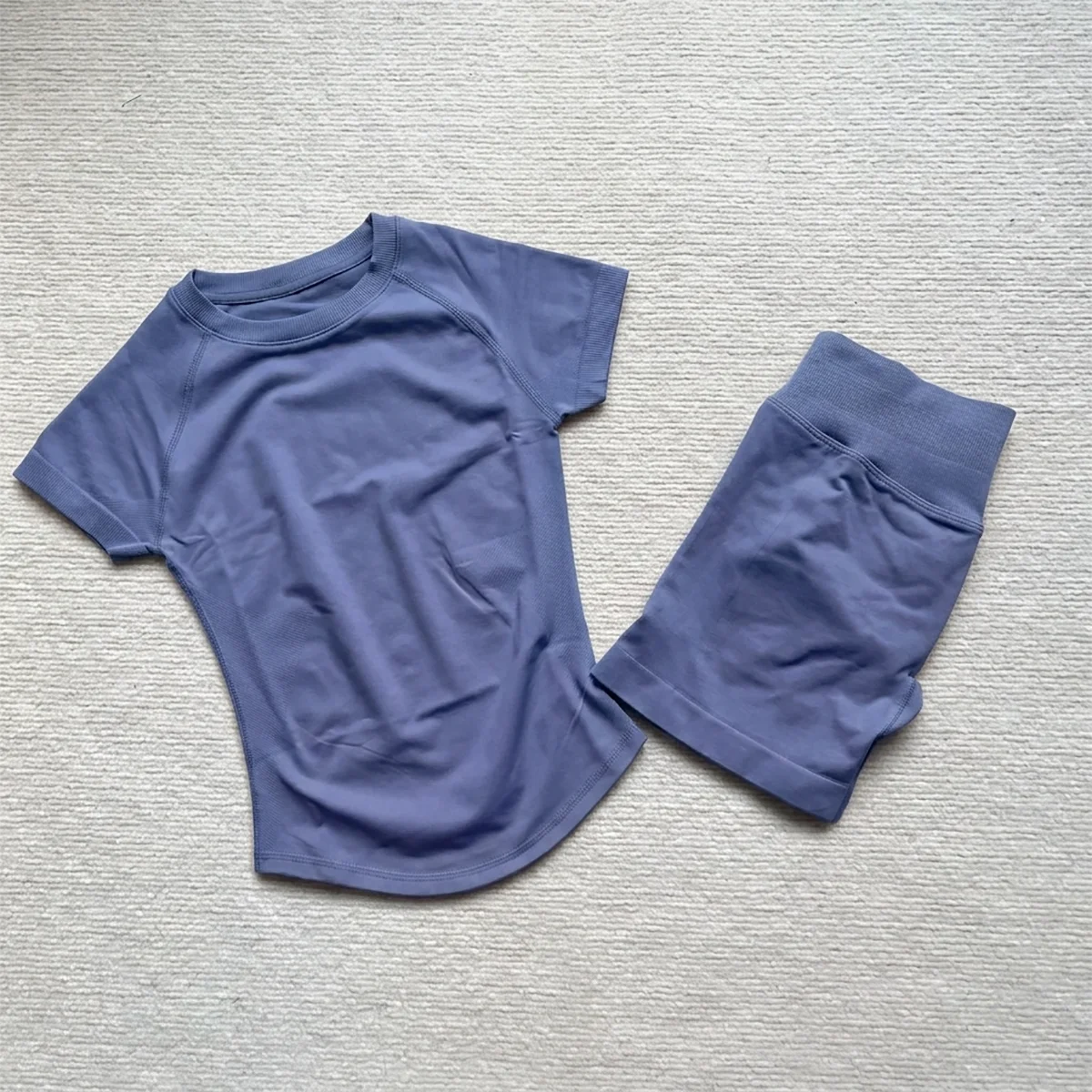 Gym Shirt Shorts 2-Piece Gym Set Women Seamless Raglan Sleeve Top And 4.5" Ribbed Waistband Shorts Fitness 2pcs Workout Set