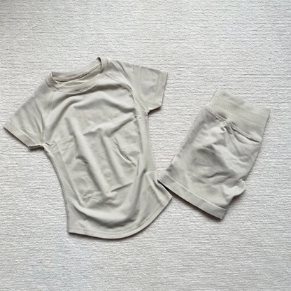 Gym Shirt Shorts 2-Piece Gym Set Women Seamless Raglan Sleeve Top And 4.5" Ribbed Waistband Shorts Fitness 2pcs Workout Set