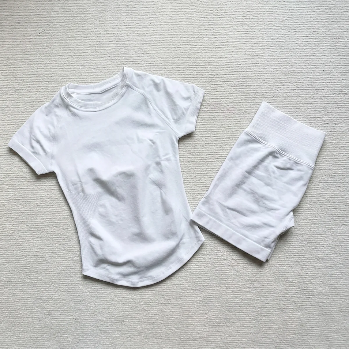 Gym Shirt Shorts 2-Piece Gym Set Women Seamless Raglan Sleeve Top And 4.5" Ribbed Waistband Shorts Fitness 2pcs Workout Set